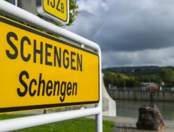 Европарламент одобрил присоединение к Шенгену Румынии и Болгарии