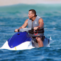 Камерон Диаз в бикини Камерон Диаз в бикини