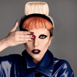 Lady Gaga в весеннем номере i-D Lady Gaga в весеннем номере i-D